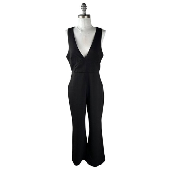 BARDOT Women's Meribel Sleeveless Crop Jumpsuit in Black Size 8 - Picture 1 of 9